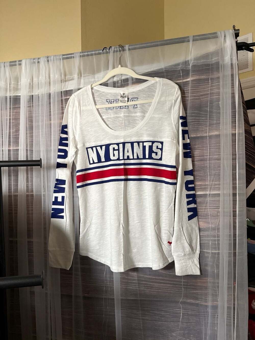 PINK Victoria's Secret NFL New York Giants Women's Slub Knit Long Sleeve Tee